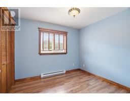 1 Greenwood Street East thumbnail 16
