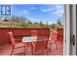 1 Greenwood Street East thumbnail 24
