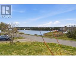 1 Greenwood Street East thumbnail 4