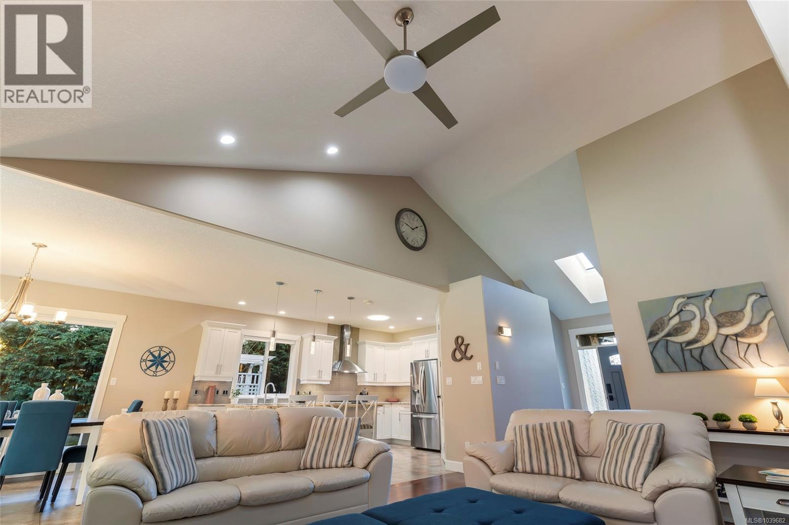 950 Rockland Pl - 17