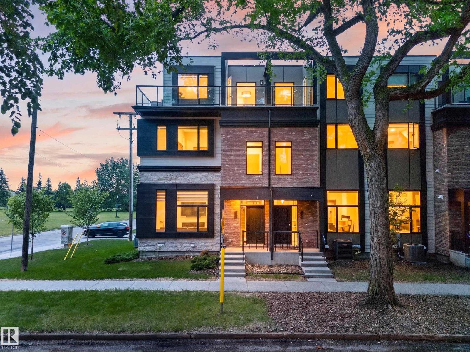 9747 101 ST NW - photo 2