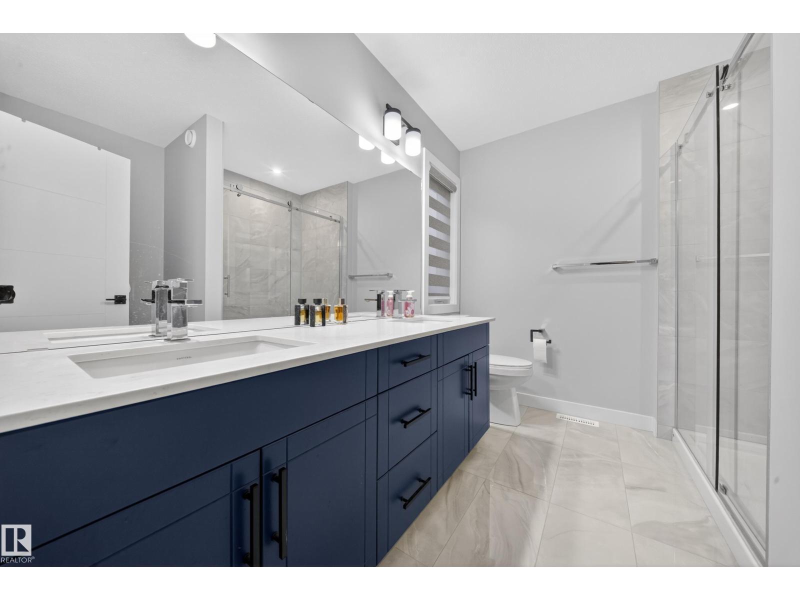 9747 101 ST NW - 53