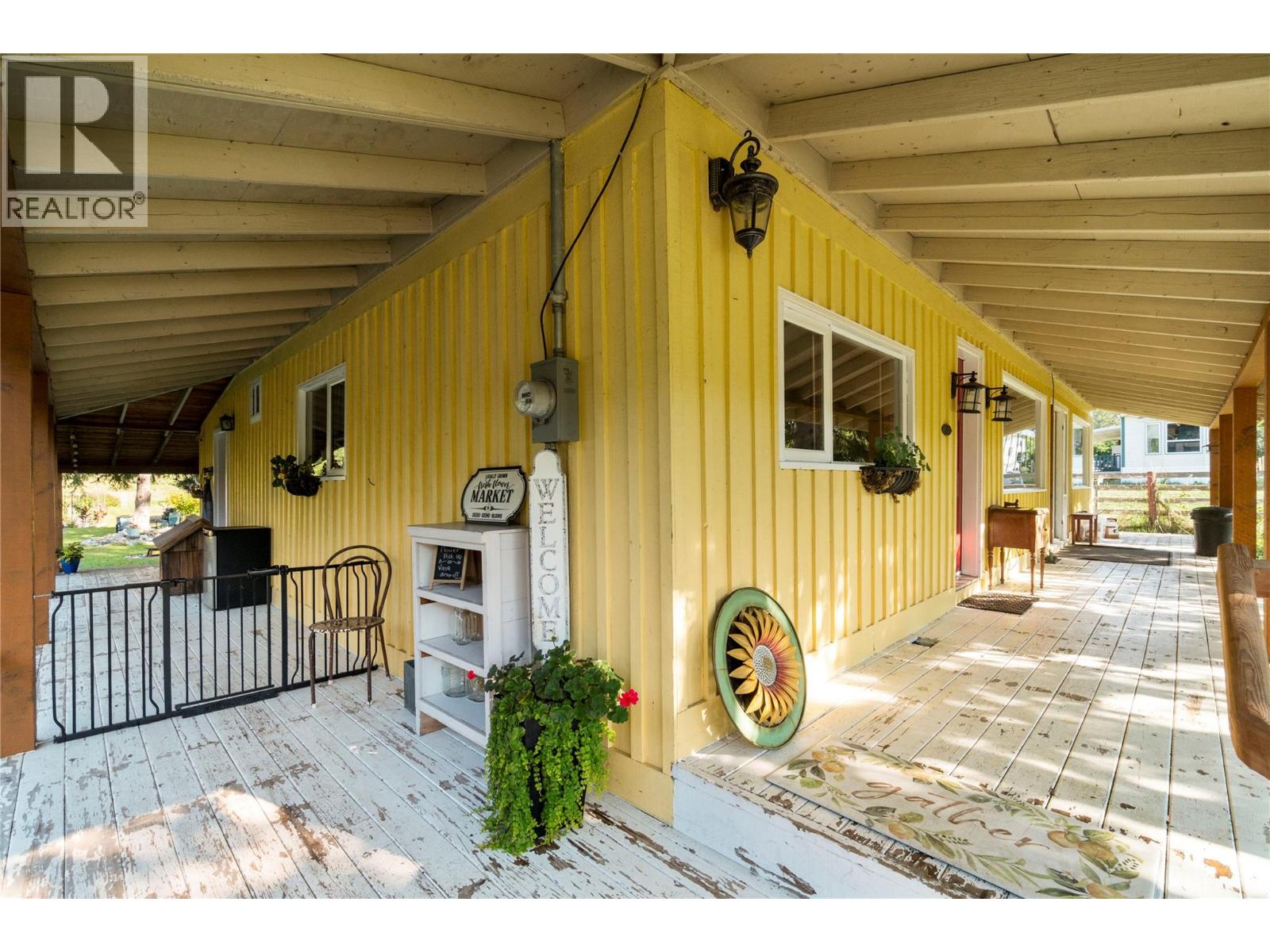 3590 50 Street Northeast, Salmon Arm