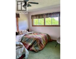 2 Parsons Road, Pelee Island, ON N0R1M0 Photo 17