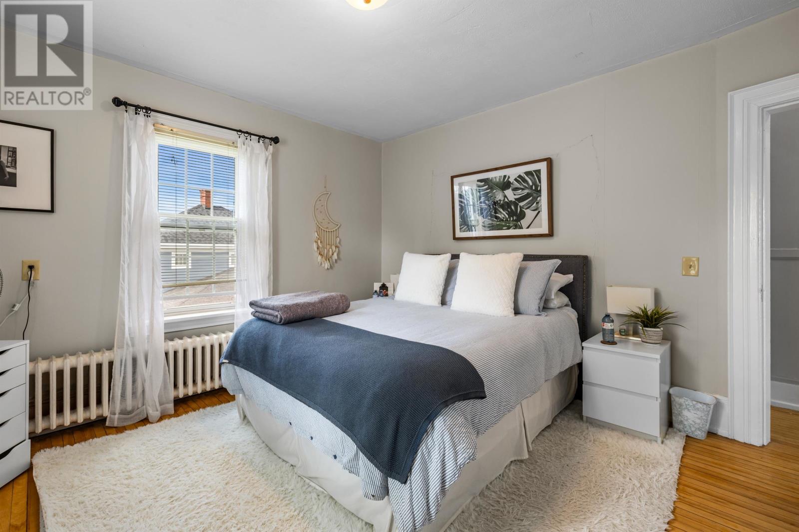 193 Granville Street - 14