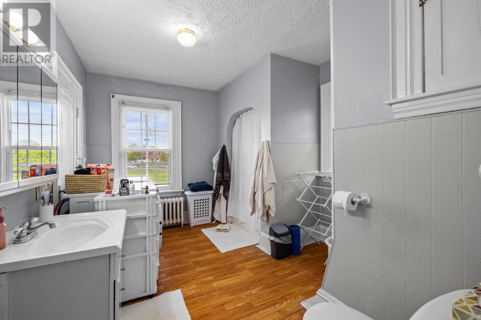 193 Granville Street - 17