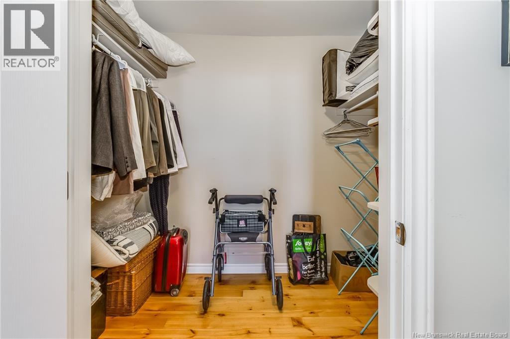 405 Route 102 - 16