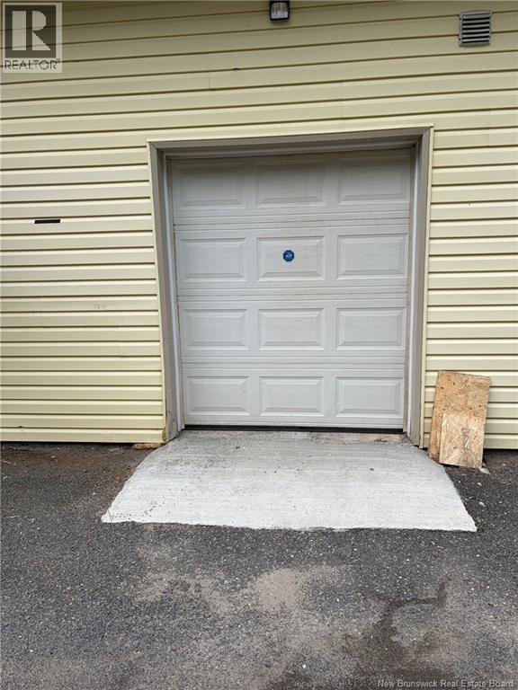 Rear Loading Door 7ft high