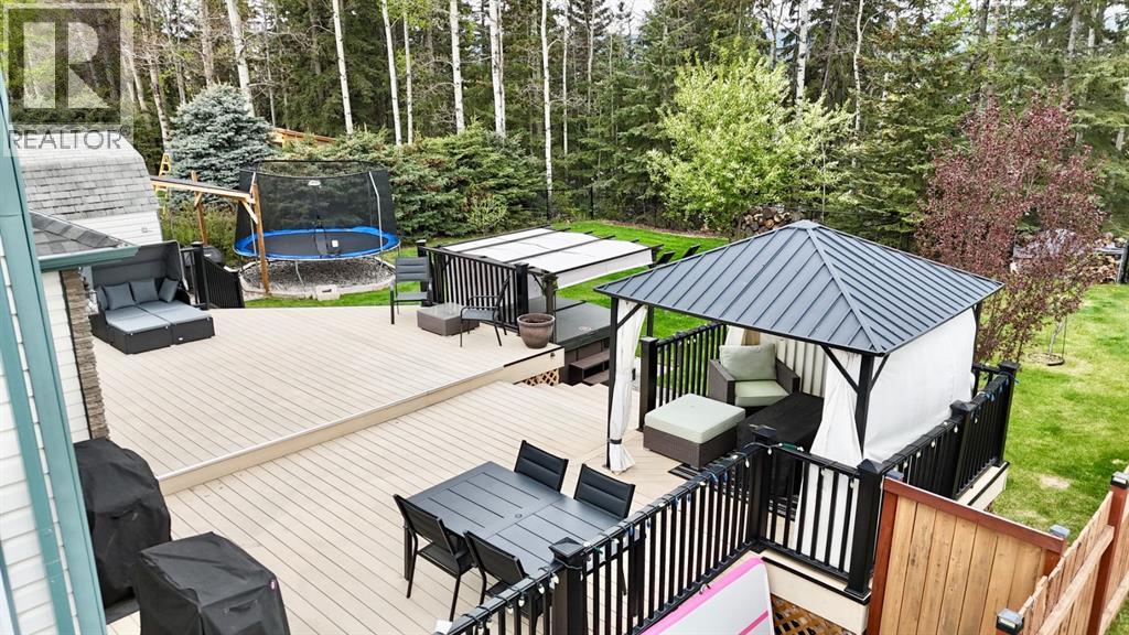 150 HALLAM Drive — photo 12