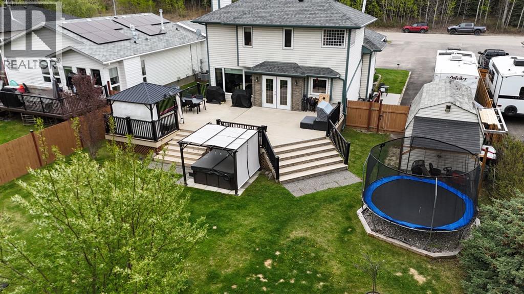 150 HALLAM Drive - photo 2