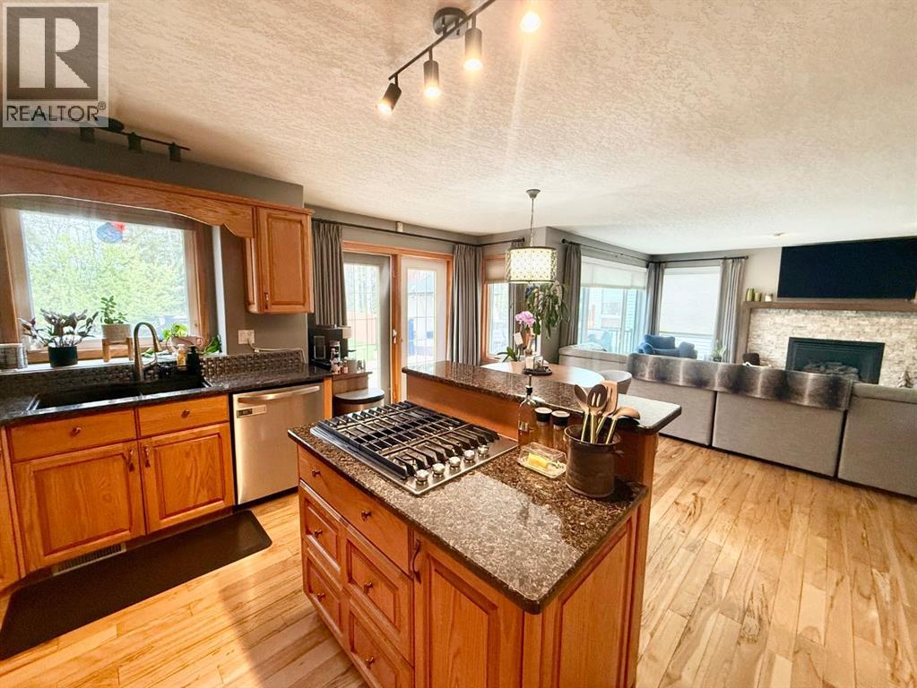 150 HALLAM Drive — photo 15