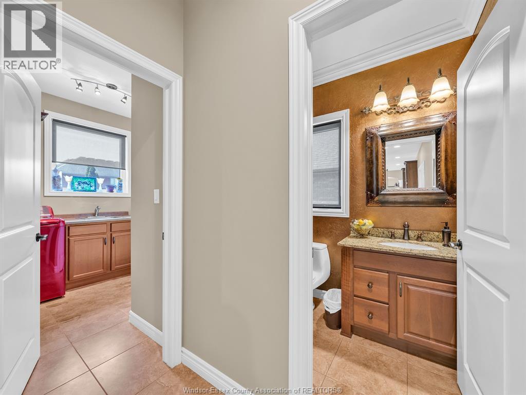 1049 HUNTINGTON BOULEVARD - 18