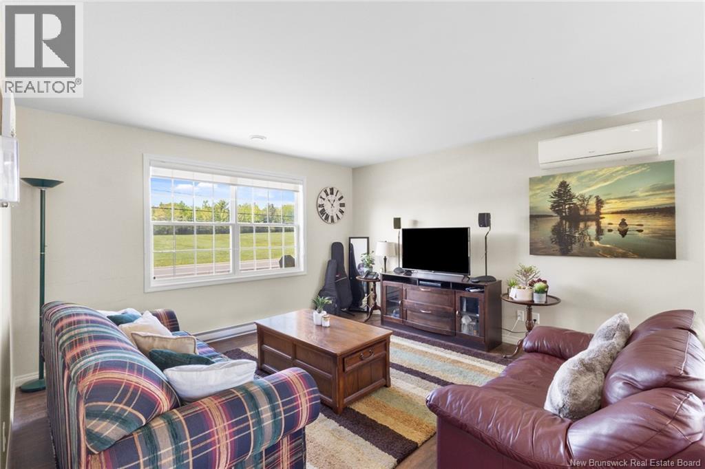 5572 Rte 10 - Image 8