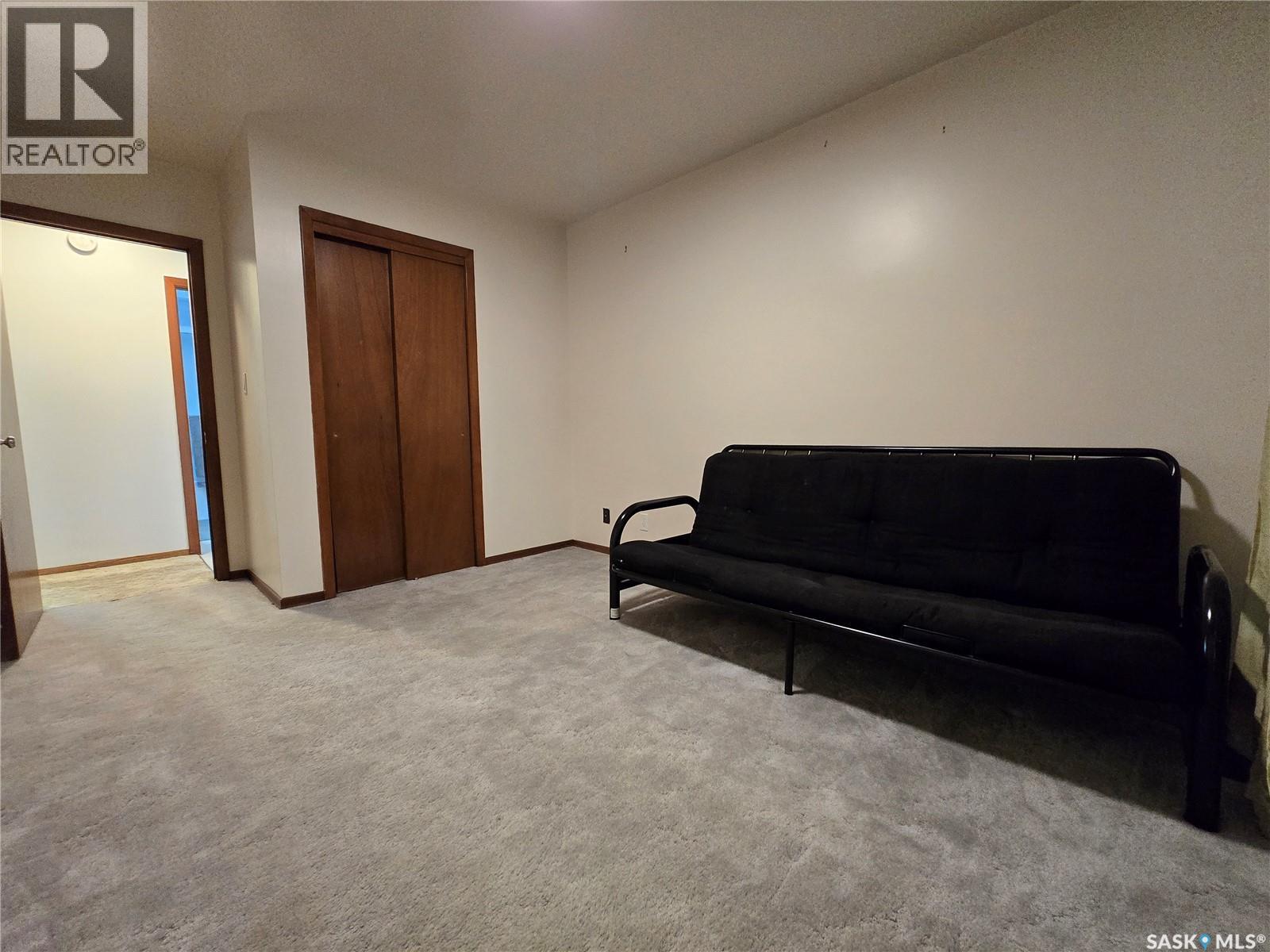 222 TORBAY STREET - 11