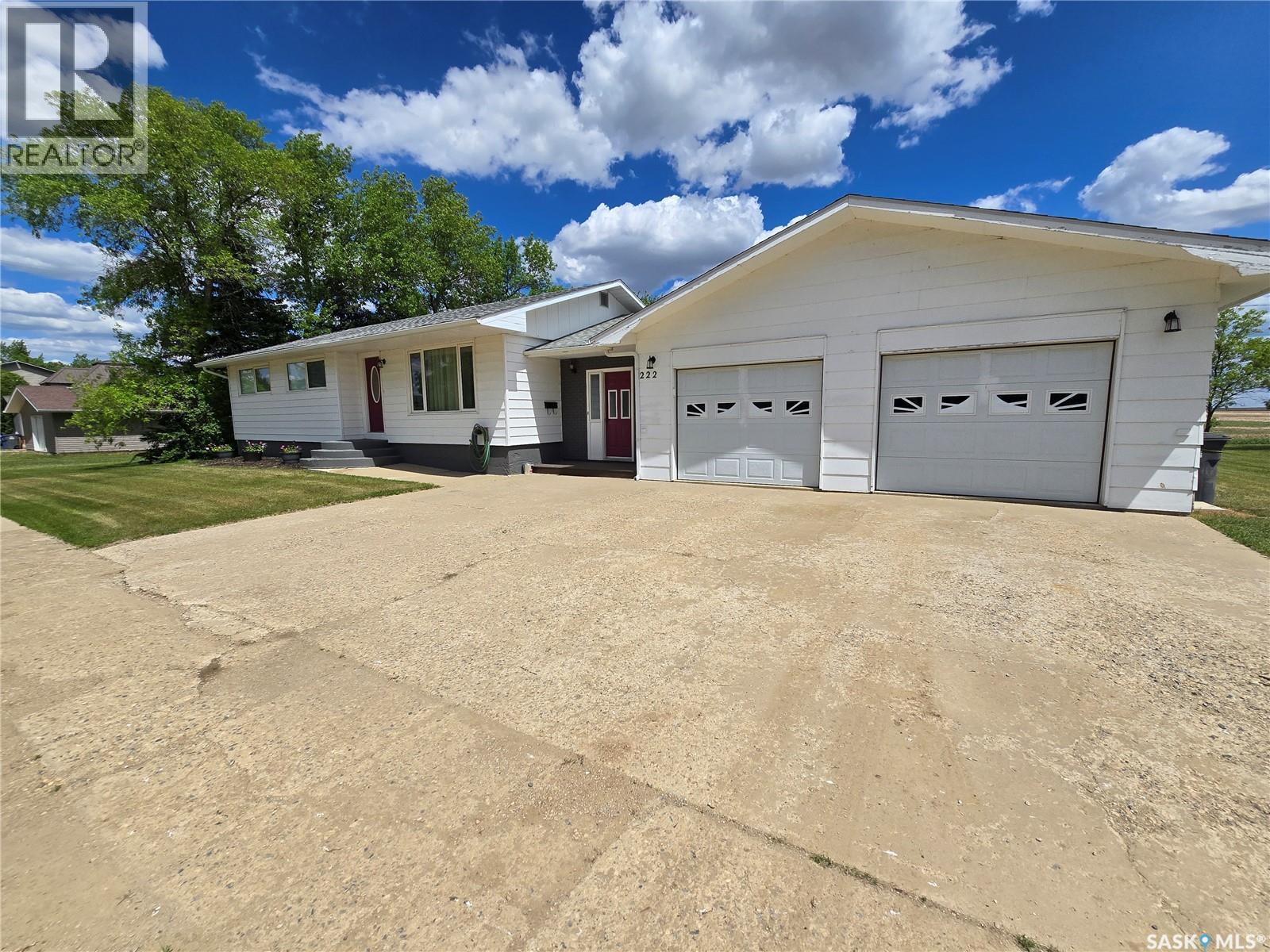 222 TORBAY STREET - 2