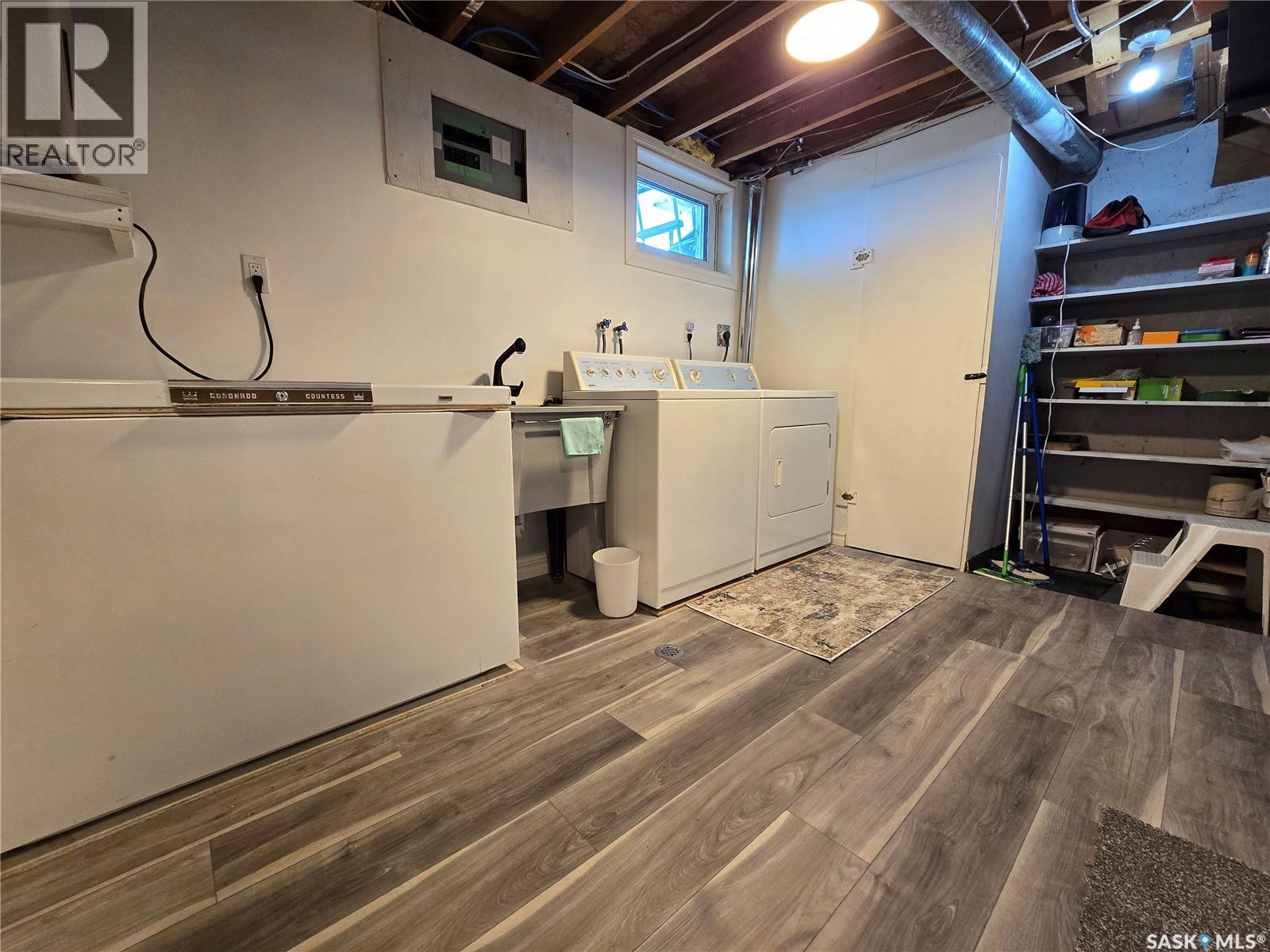 222 TORBAY STREET - 26