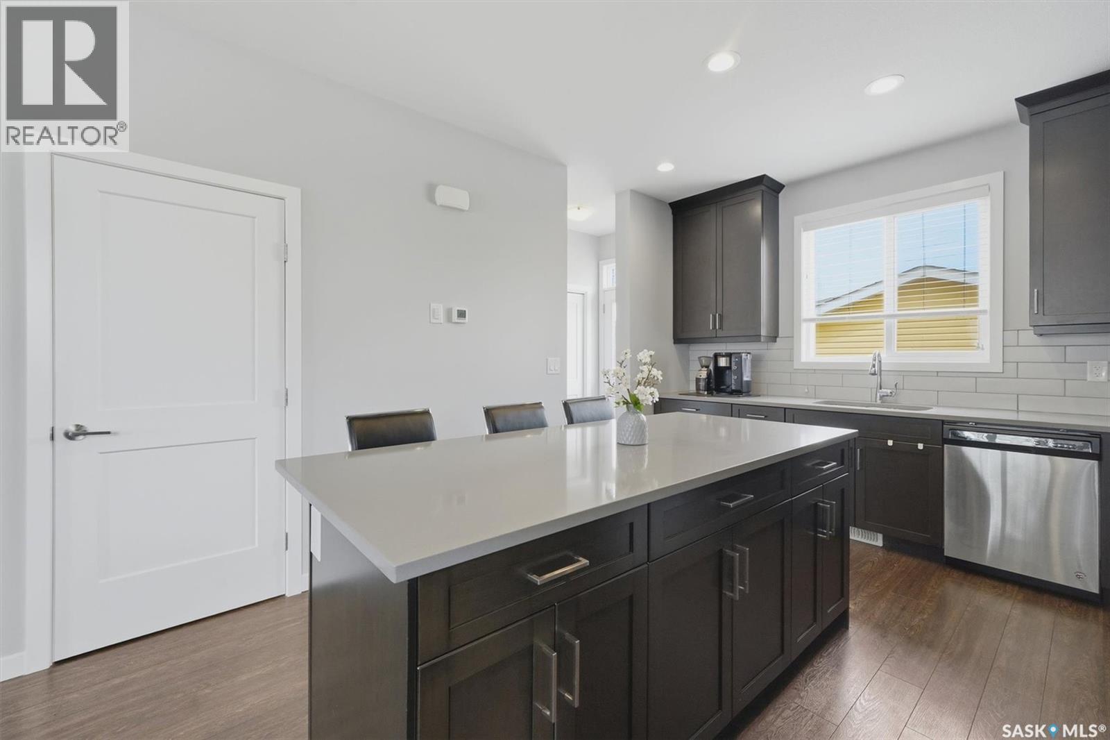 187 Newton WAY — photo 12