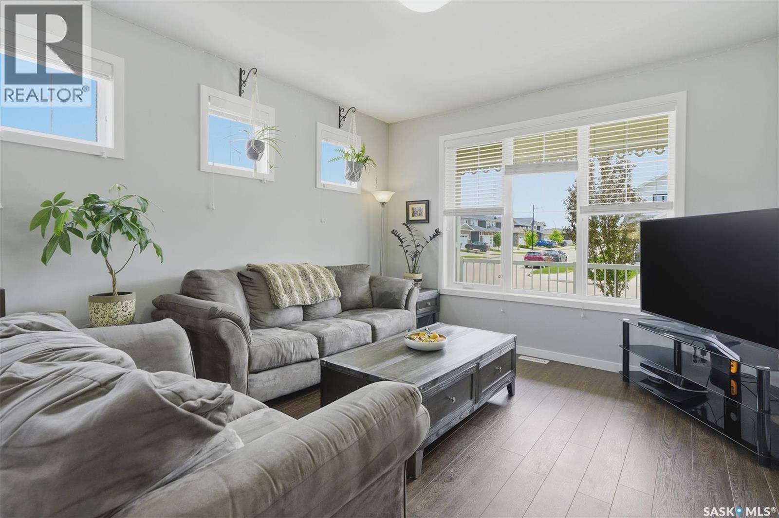 187 Newton WAY — photo 8