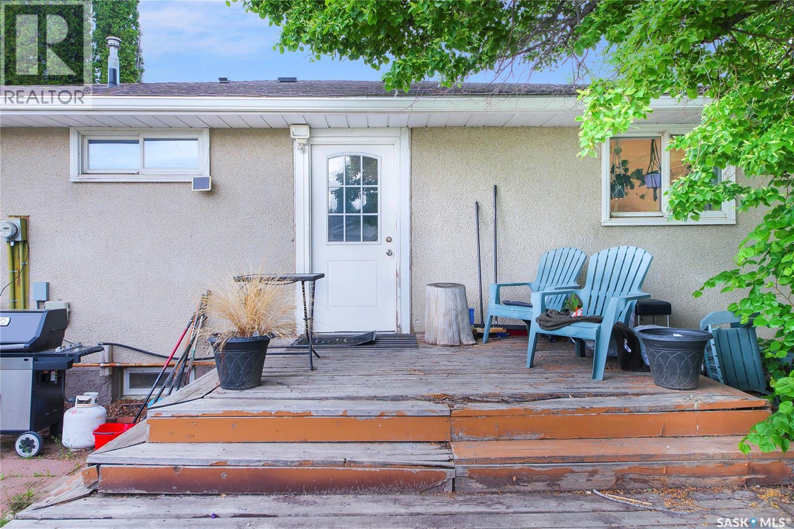 1615 Vickies AVENUE — photo 40