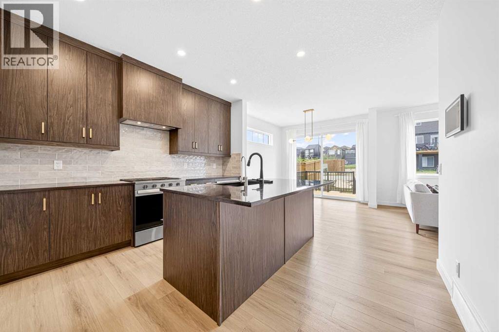 264 Edith Place NW — photo 17