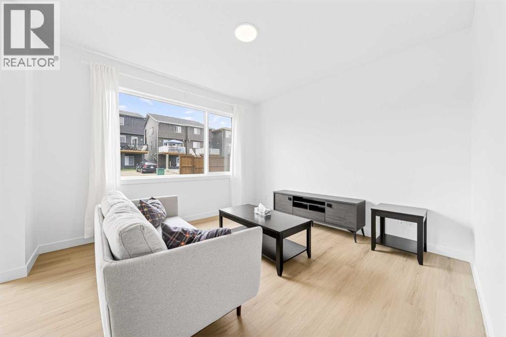264 Edith Place NW — photo 25