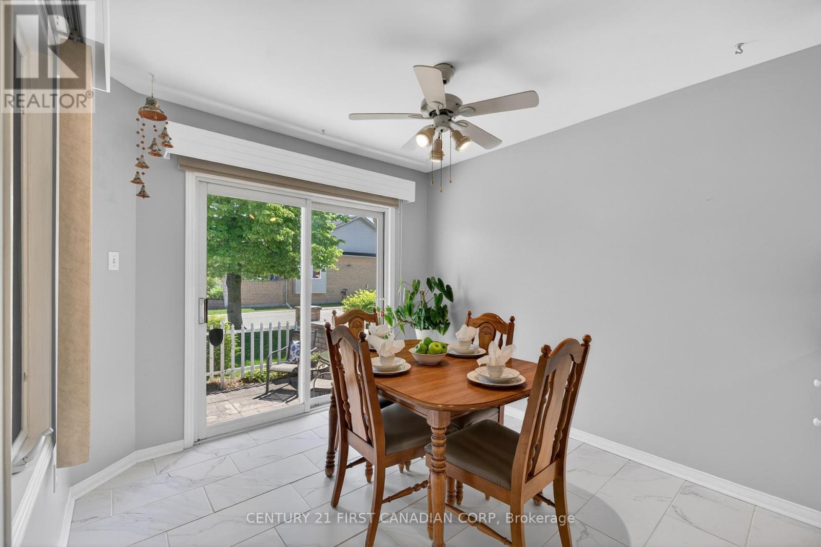 #14 861 SHELBORNE STREET - 9