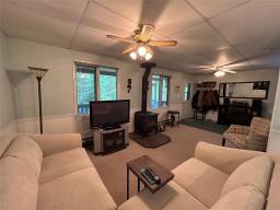 4 80 Sherwood Street, Gull Lake, MB R0E0C0 Photo 30