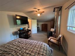 4 80 Sherwood Street, Gull Lake, MB R0E0C0 Photo 46