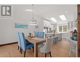Family room - 13573 Highway 6, Wallace Bridge, NS B0K1Y0 Photo 13