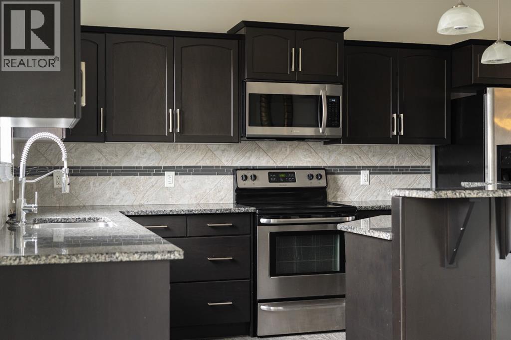 474 Walnut Crescent — photo 13
