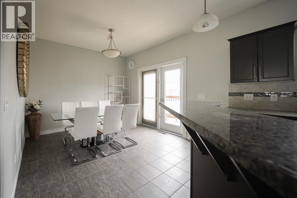 474 Walnut Crescent — photo 18
