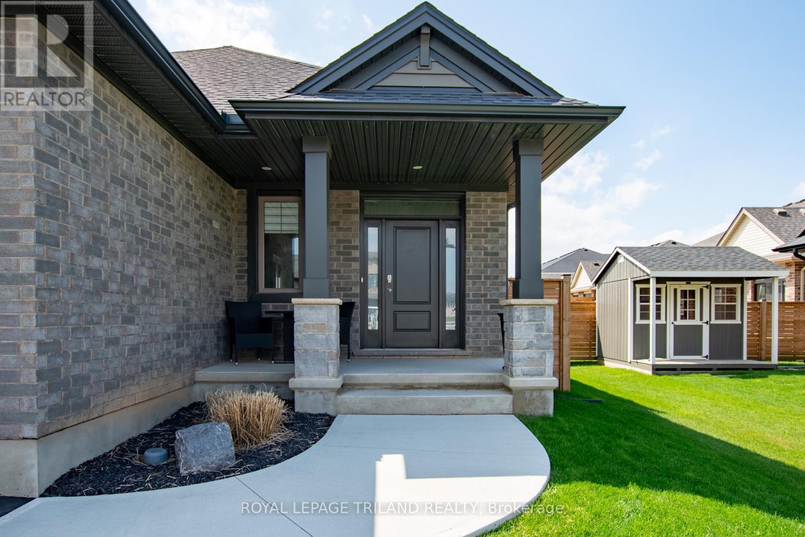 252 RENAISSANCE DRIVE - 3