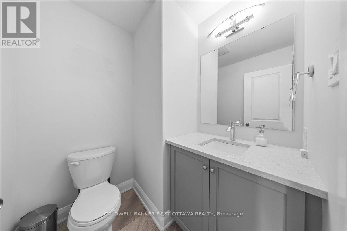 3 Bed, 3 Bath House for Sale in Ottawa – 52 PORTER STREET, Ottawa – MLS# X13414604 - Image 29