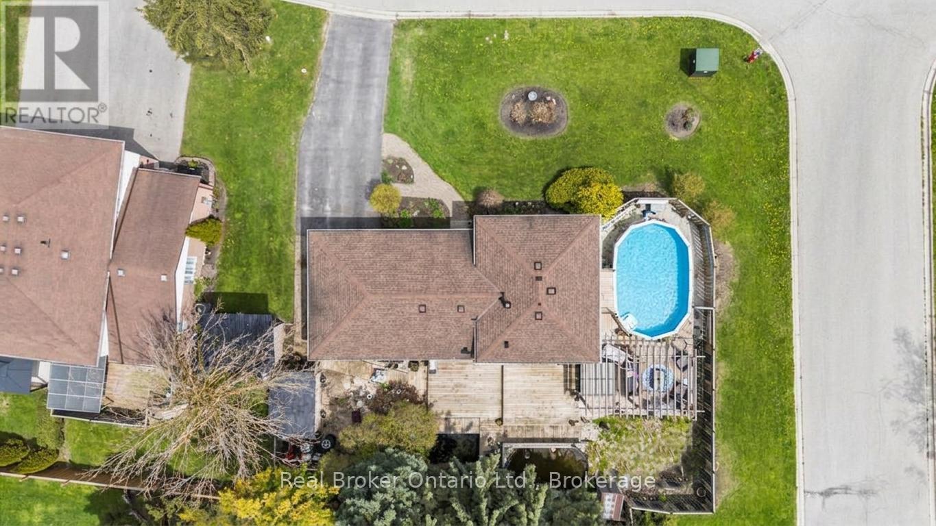 109 MILLER CRESCENT - 30