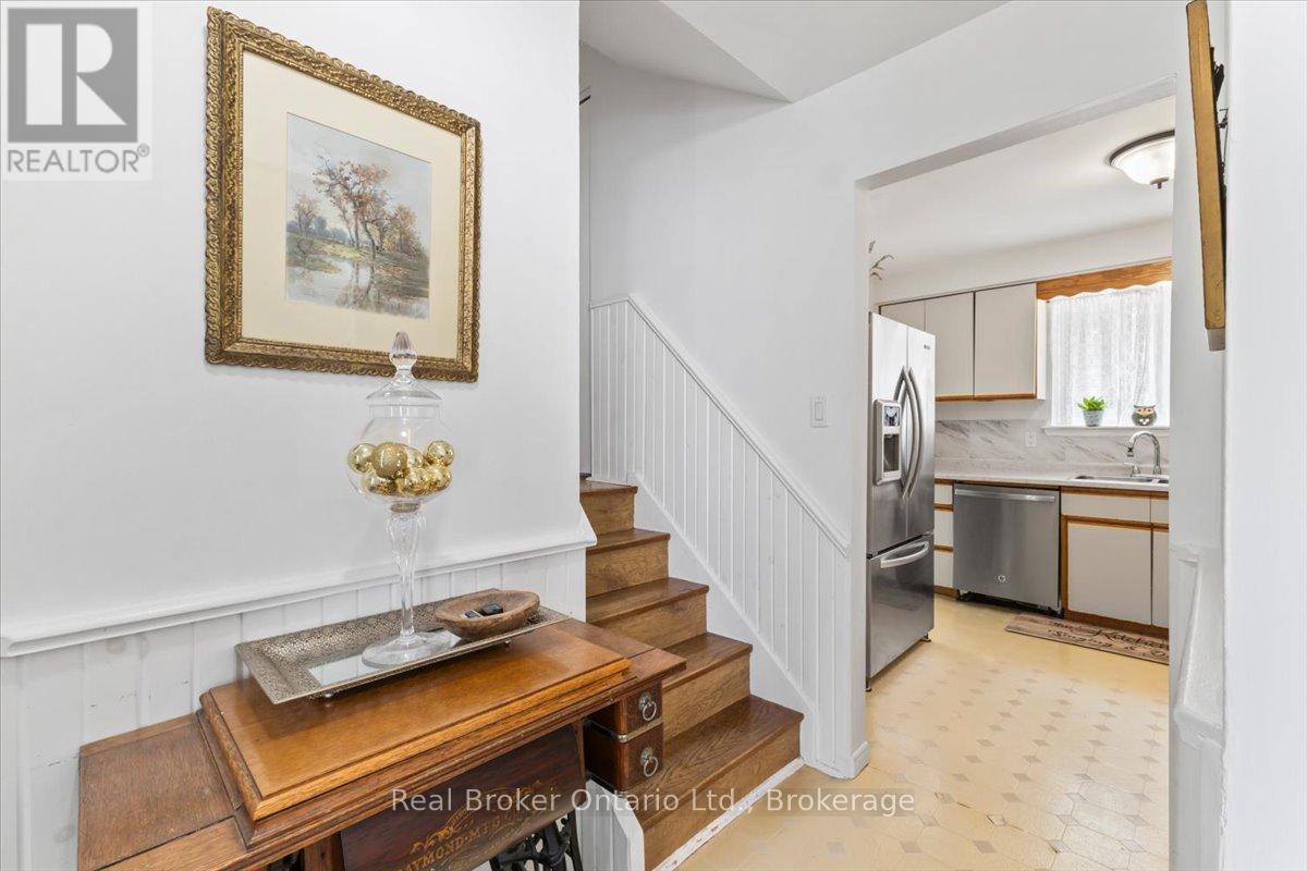 109 MILLER CRESCENT - 5