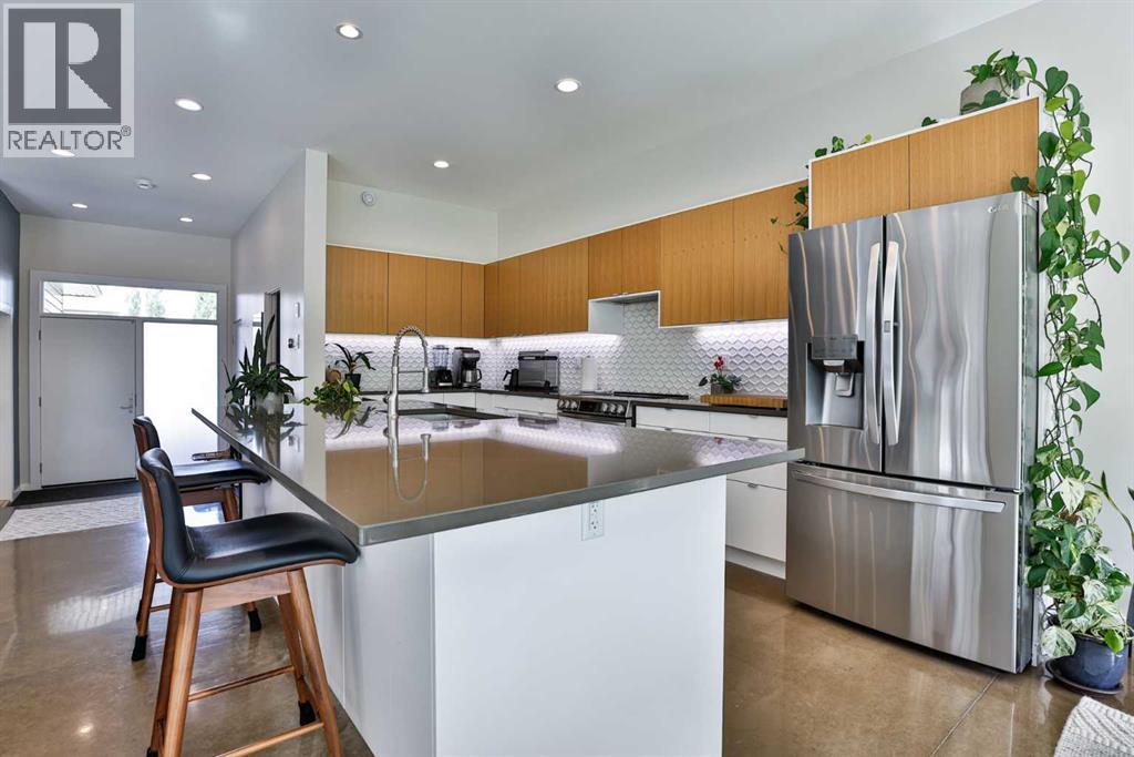 22 Riverland Close W — photo 13