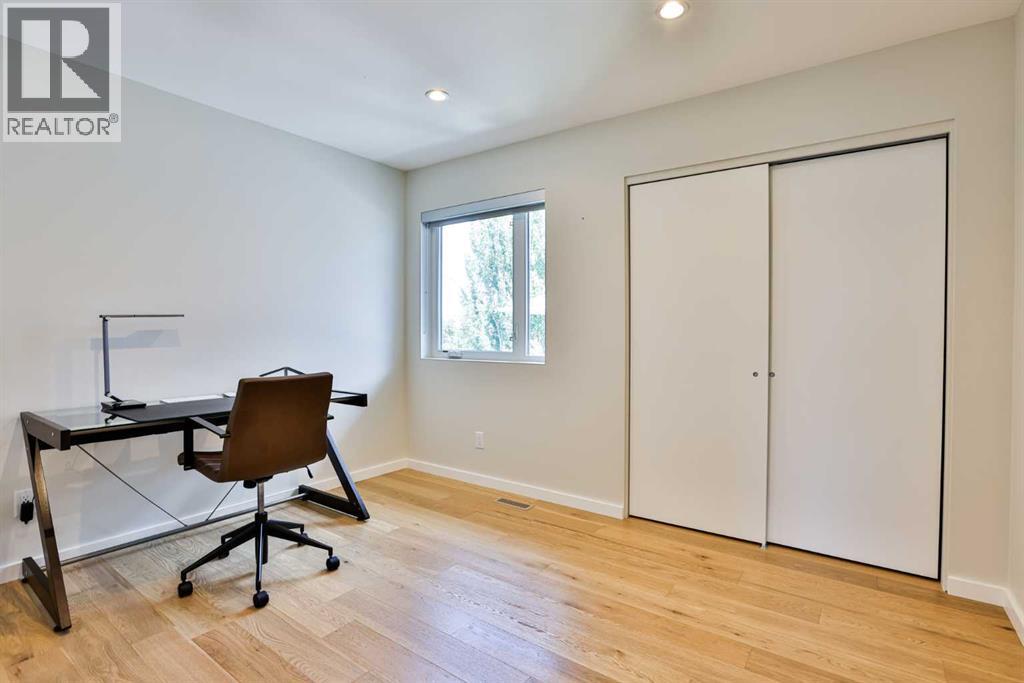 22 Riverland Close W — photo 18