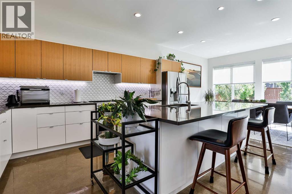 22 Riverland Close W — photo 11