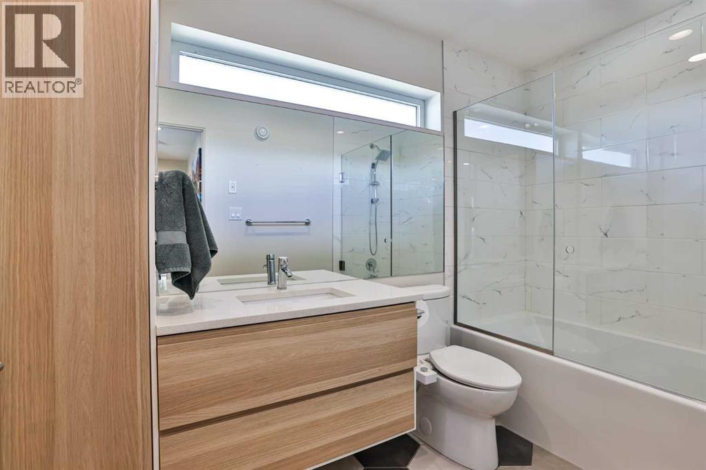 22 Riverland Close W — photo 17