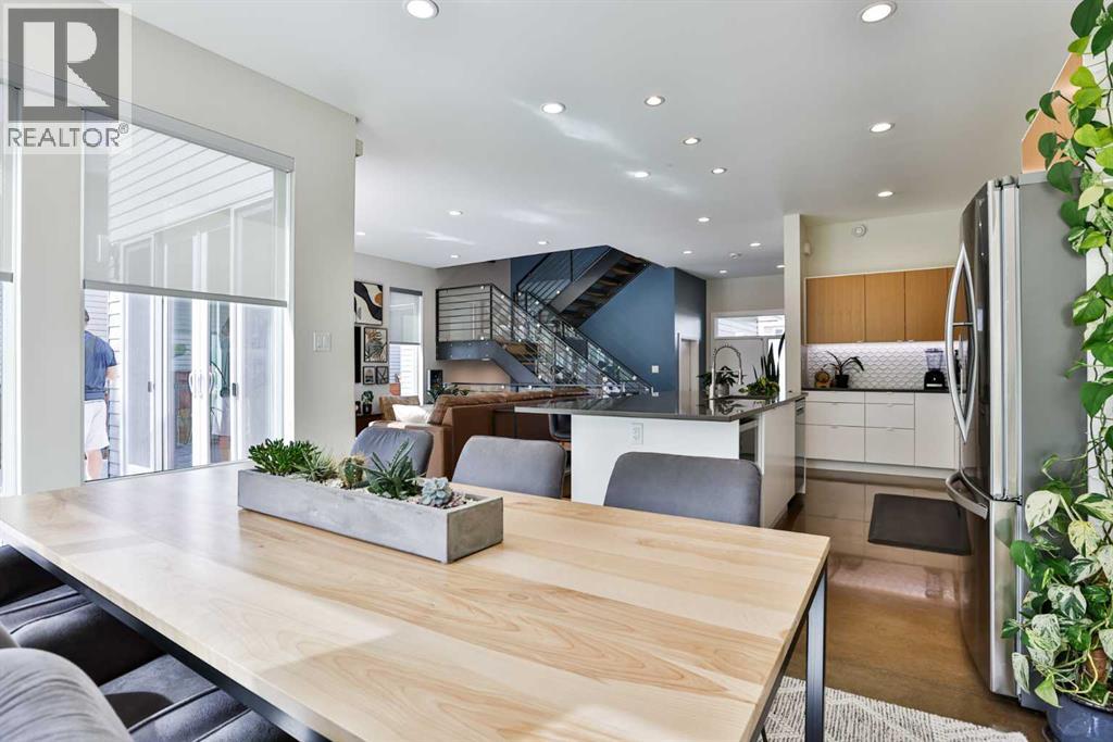 22 Riverland Close W — photo 15