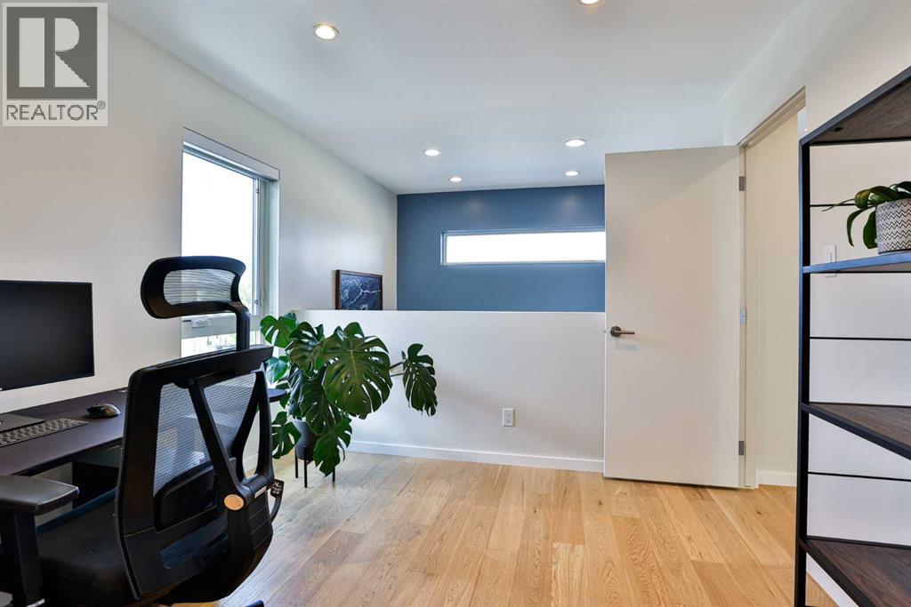 22 Riverland Close W — photo 20