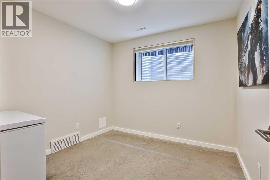 22 Riverland Close W — photo 27