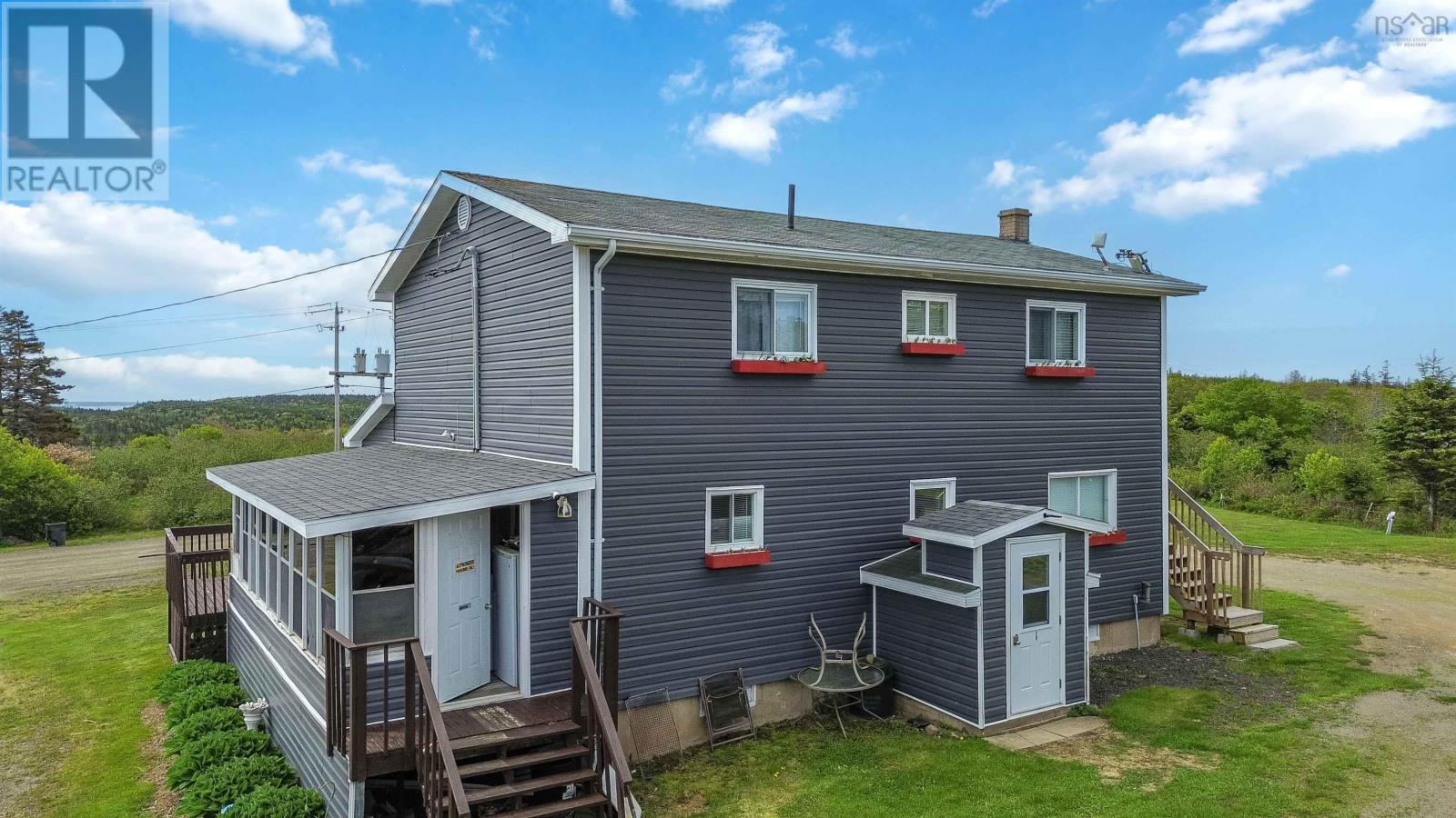 Property 33 of 49 of 50 Whale Cove Road