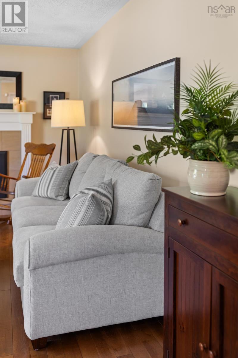 Property 34 of 42 of 9 Juniper Place