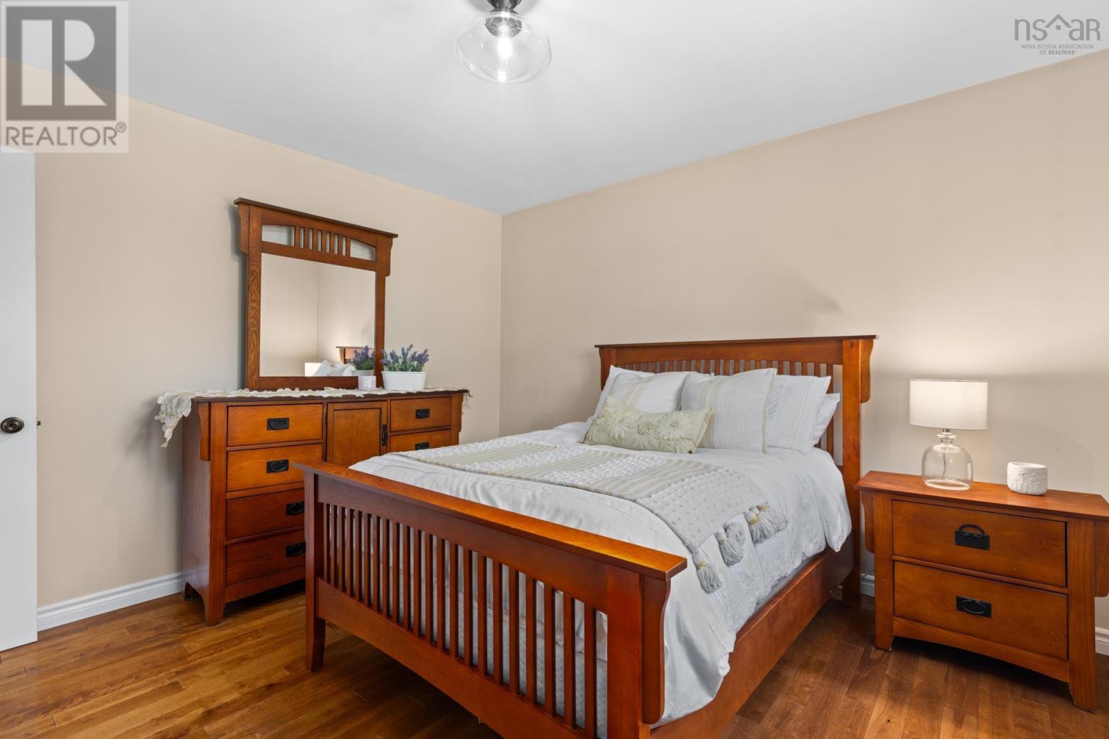 Property 33 of 42 of 9 Juniper Place