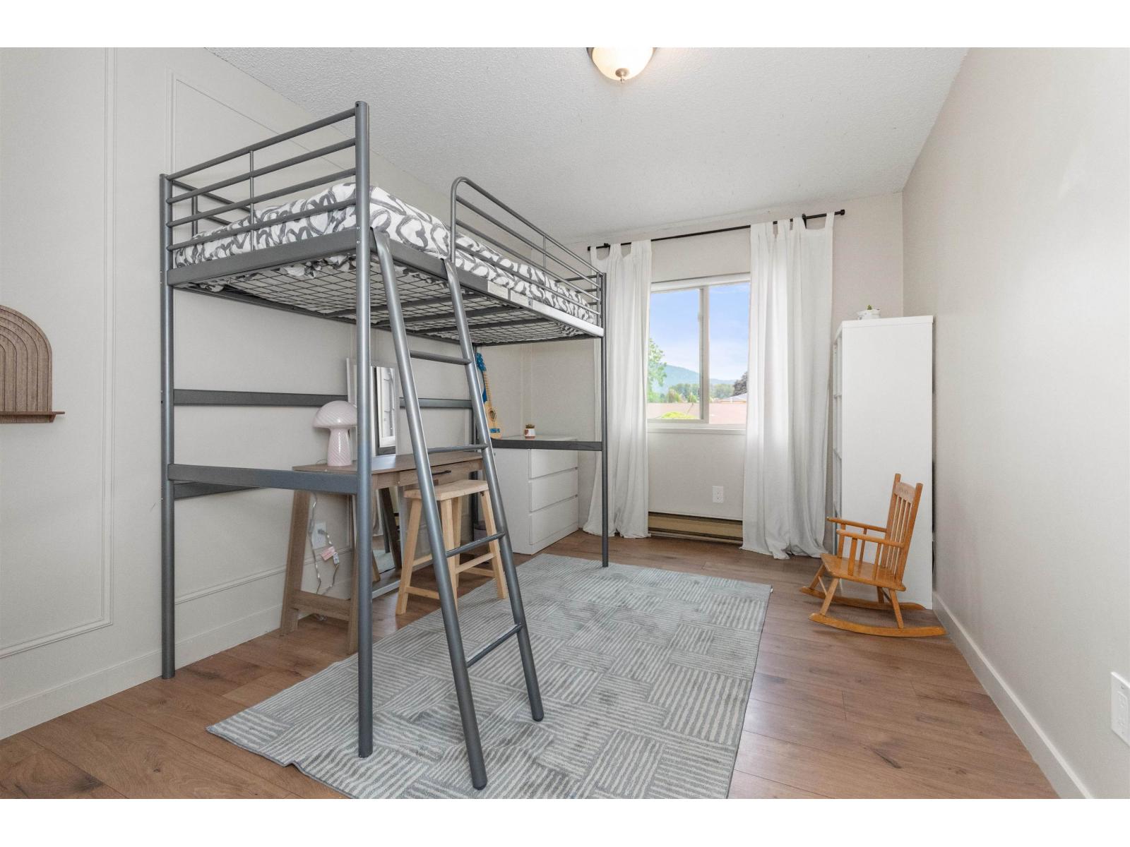 210 45900 LEWIS AVENUE, Chilliwack Proper West, Chilliwack