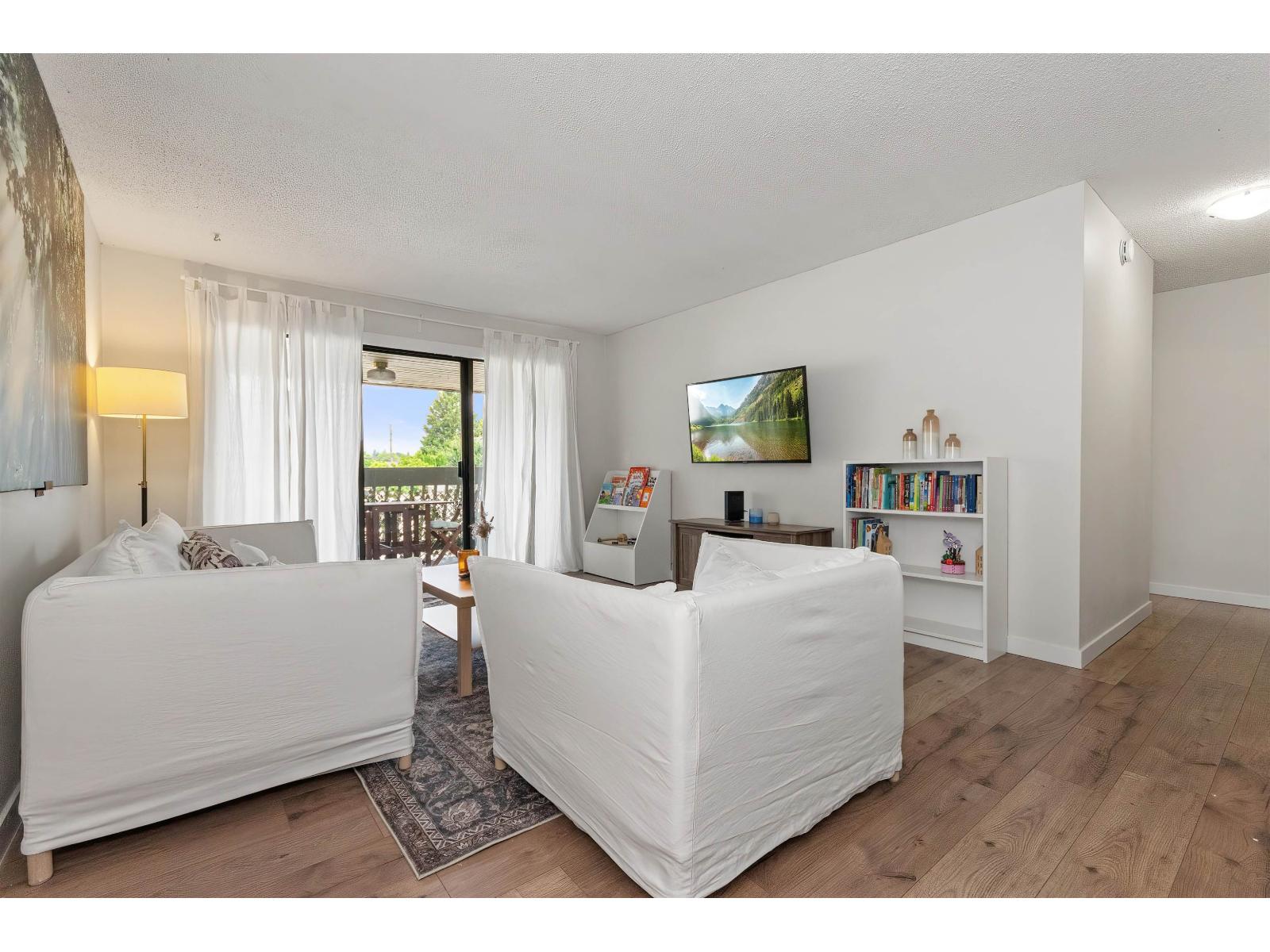 210 45900 LEWIS AVENUE, Chilliwack Proper West, Chilliwack
