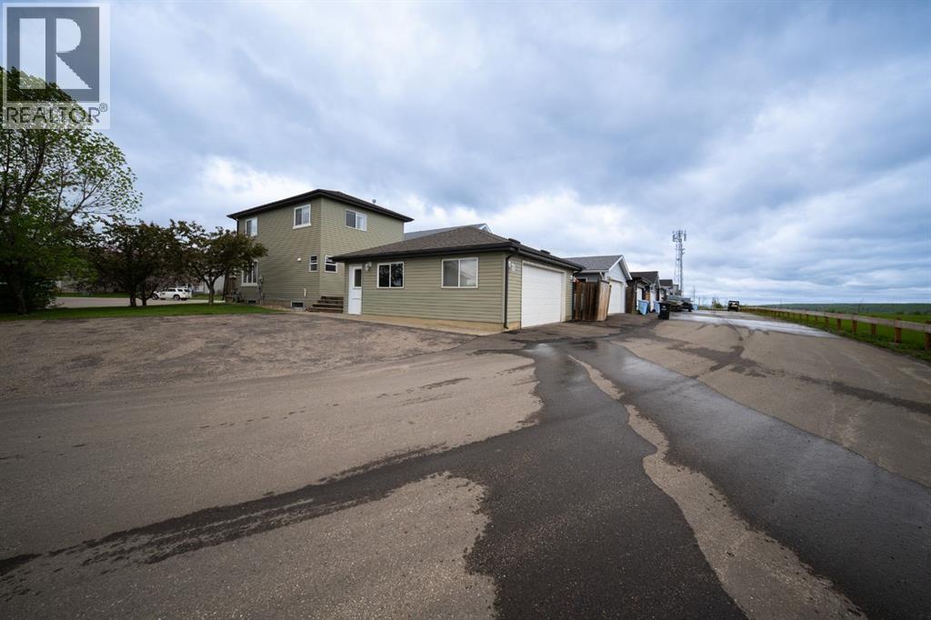 604 Athabasca Avenue — photo 43