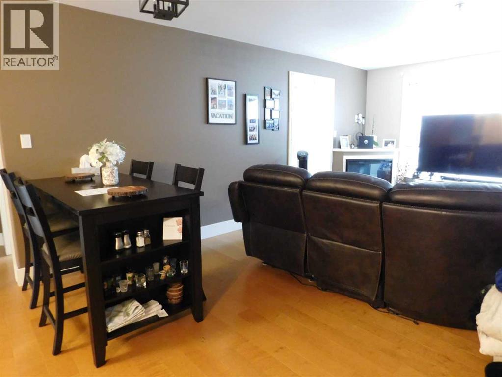 #203 5901 71 Avenue - 10