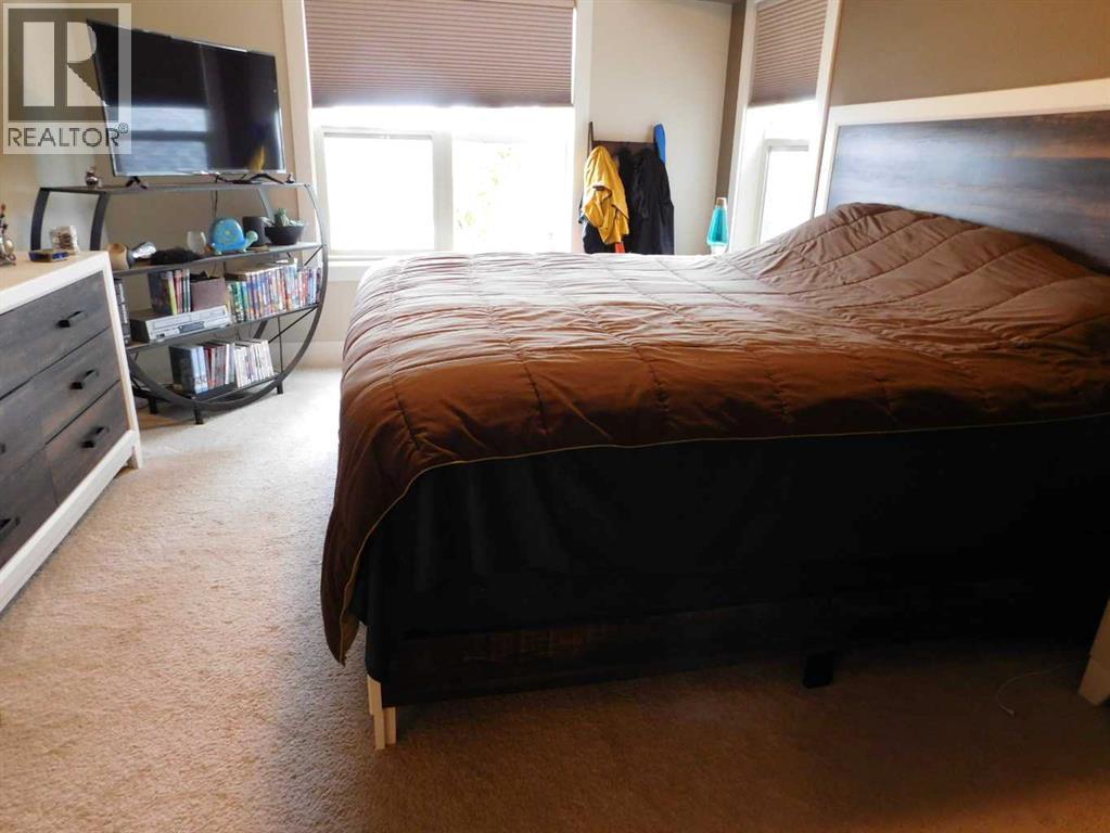 #203 5901 71 Avenue - 7